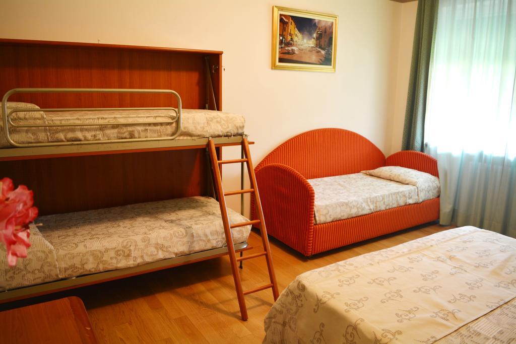 Villa Chiara Lazise Exteriör bild